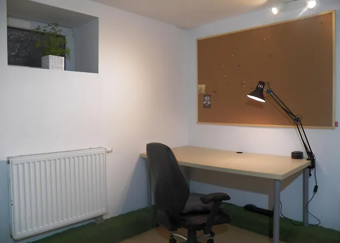 The Doubling Place Of Space And Time In Poland 公寓 *