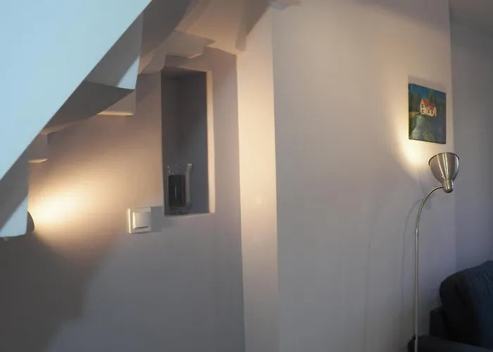 The Doubling Place Of Space And Time In Poland 格丁尼亚