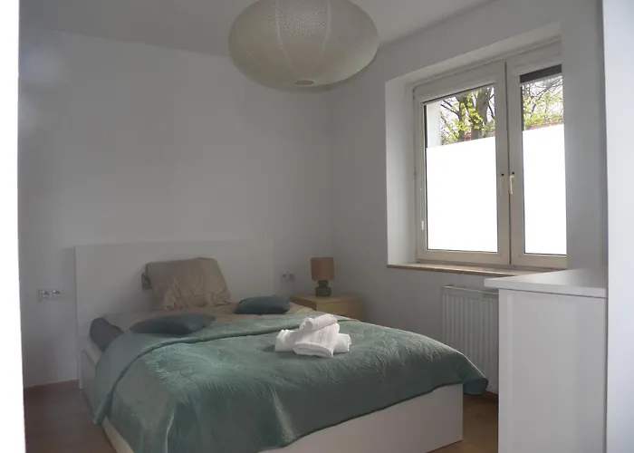 The Doubling Place Of Space And Time In Poland 公寓